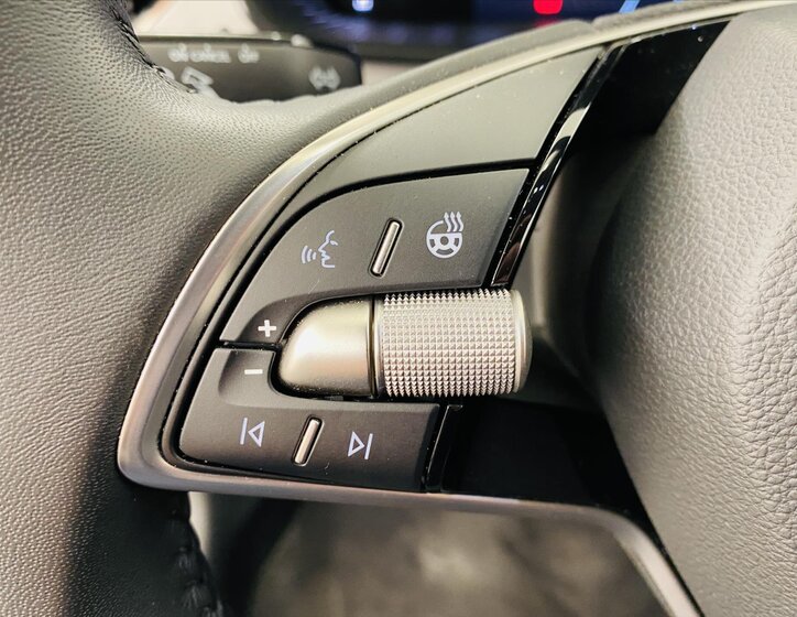 Škoda Kamiq Hatchback 999,0 85 kw