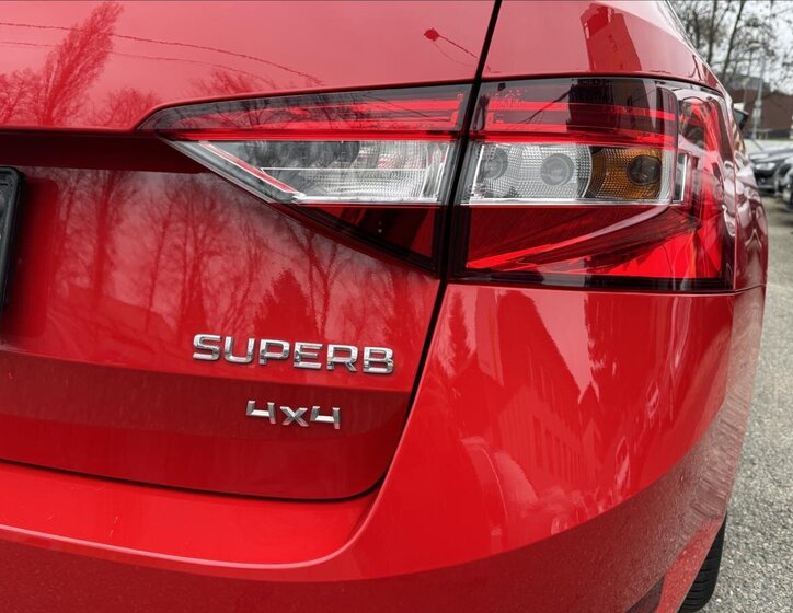 Škoda Superb Kombi 2,0 l 110 kw