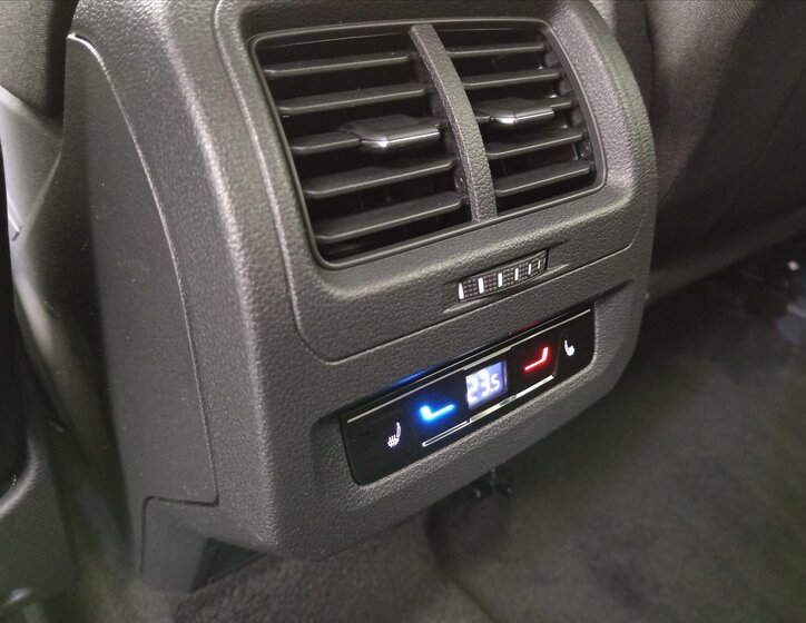 Volkswagen Touran MPV 2,0 l 110 kw