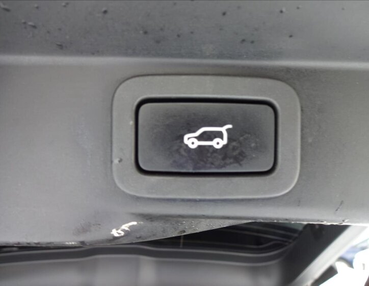 Land Rover Range Rover Sport SUV 3,0 l 190 kw