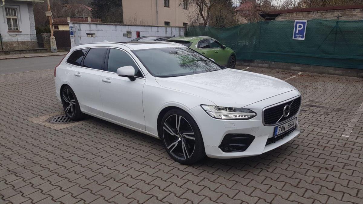 Volvo V90