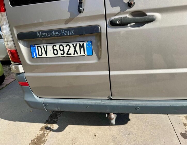 Mercedes-Benz Vito 8