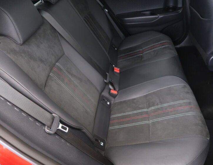 Toyota C-HR SUV 2,0 l 112 kw