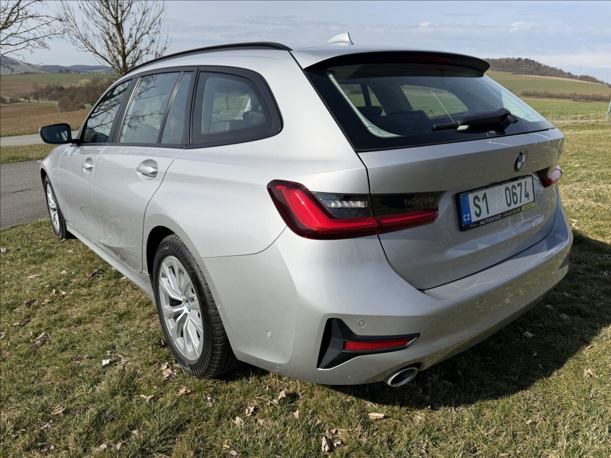BMW Řada 3 Kombi 2,0 l 120 kw
