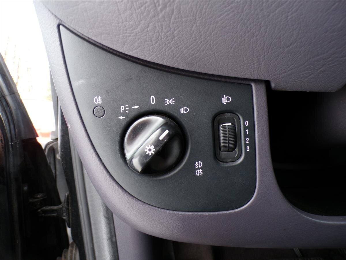 Mercedes-Benz Třídy A Kombi 1,6 l 60 kw