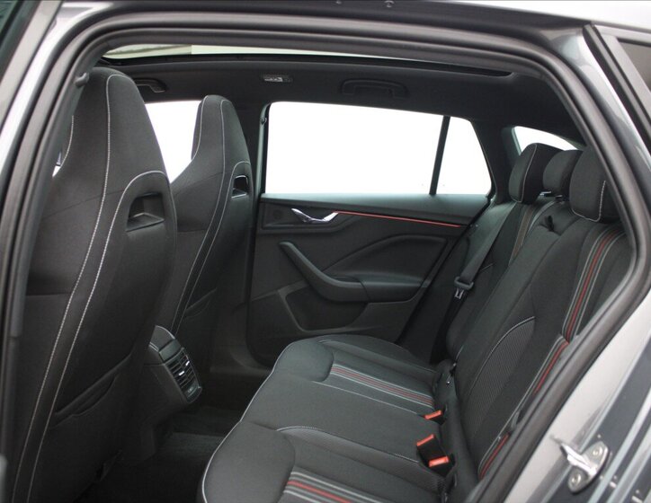 Škoda Scala Hatchback 999,0 85 kw