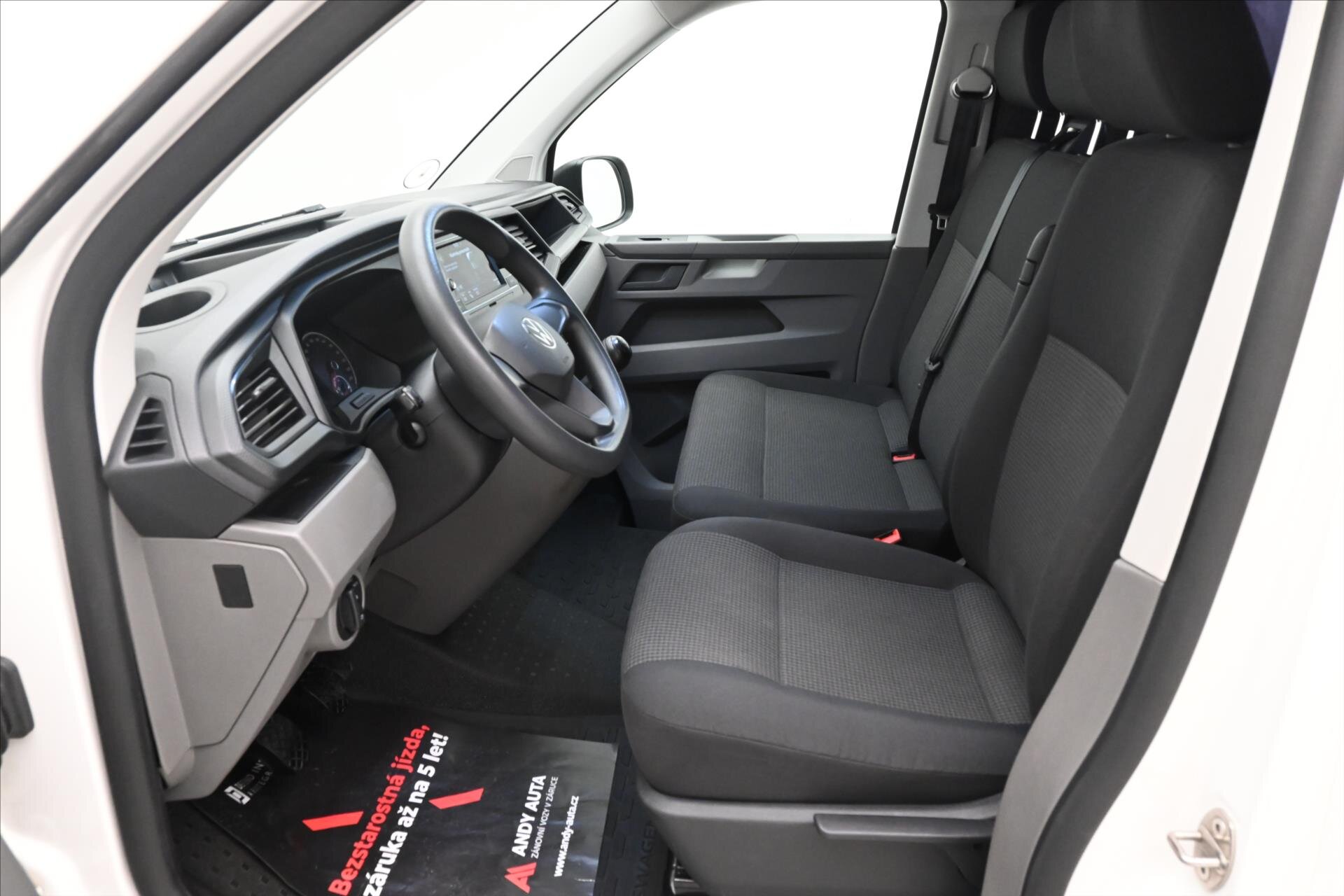 Volkswagen Transporter Skříň 2,0 l 81 kw