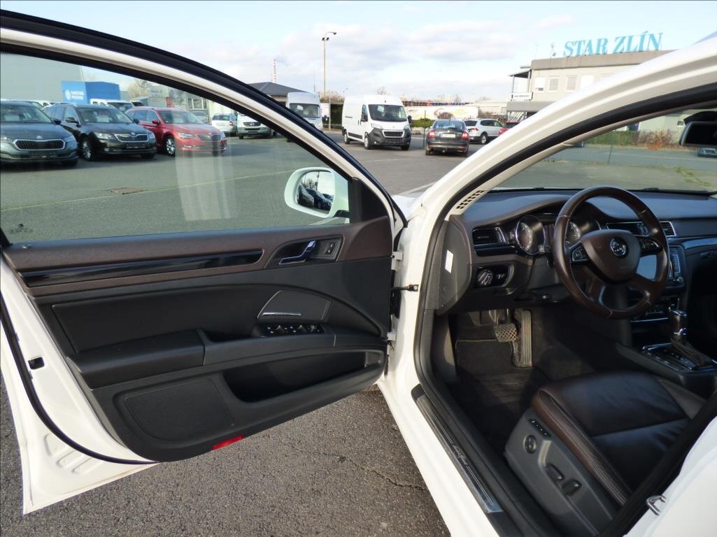 Škoda Superb Kombi 2,0 l 125 kw