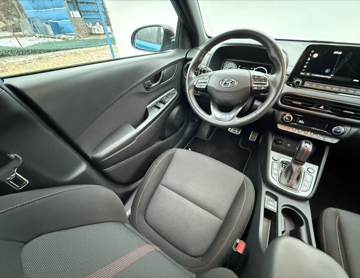 Hyundai Kona SUV / Terénní 1,6 l 145 kw