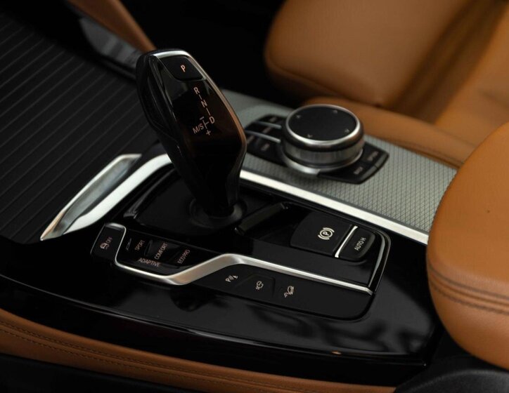 BMW X4 SUV / Terénní 3,0 l 240 kw