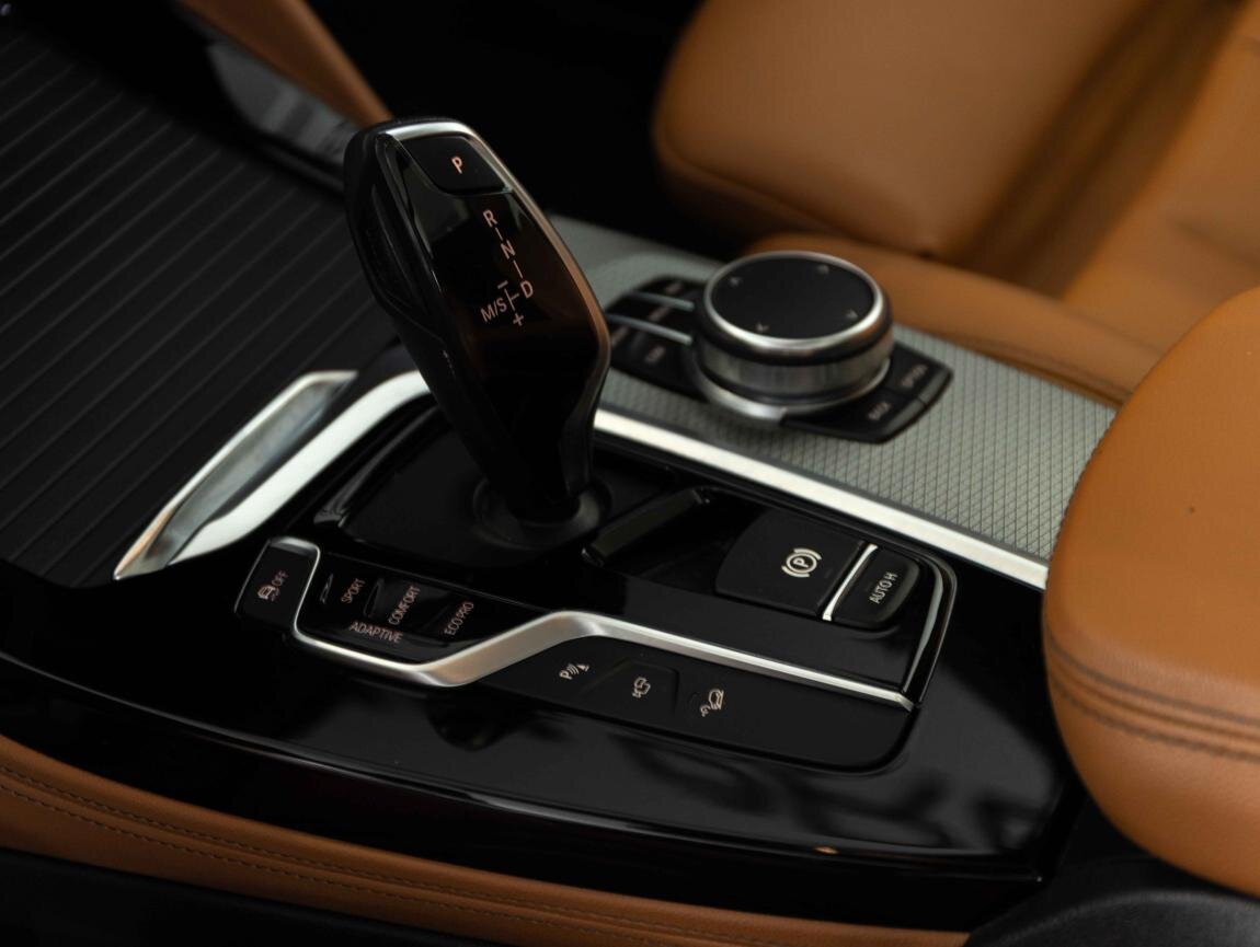 BMW X4 SUV / Terénní 3,0 l 240 kw