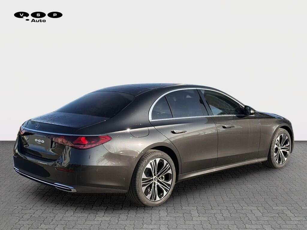 Mercedes-Benz Třídy E Sedan / Limuzína 2,0 l 225 kw
