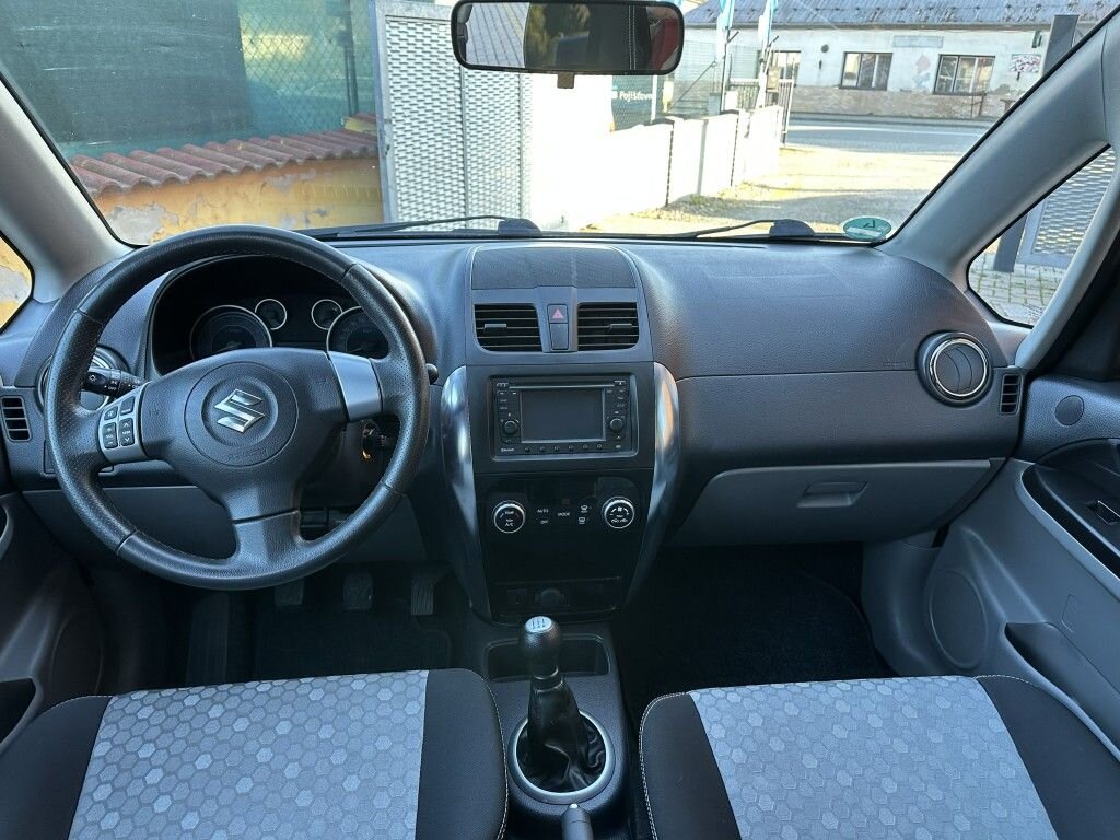 Suzuki SX4 SUV 1,6 l 88 kw