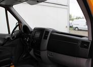 Mercedes-Benz Sprinter 10