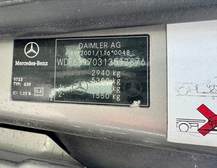 Mercedes-Benz Vito 18