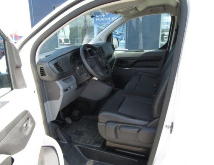 Peugeot Expert 9