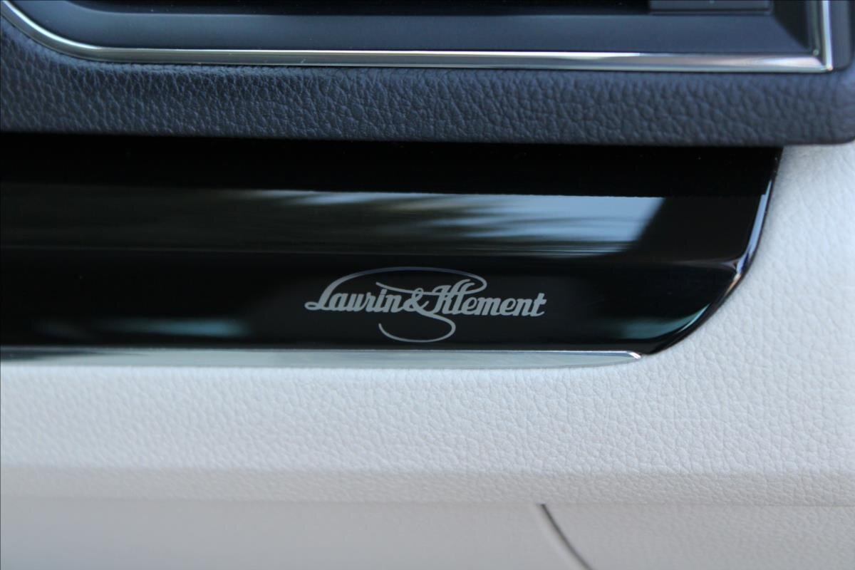 Škoda Superb Sedan / Limuzína 2,0 l 147 kw