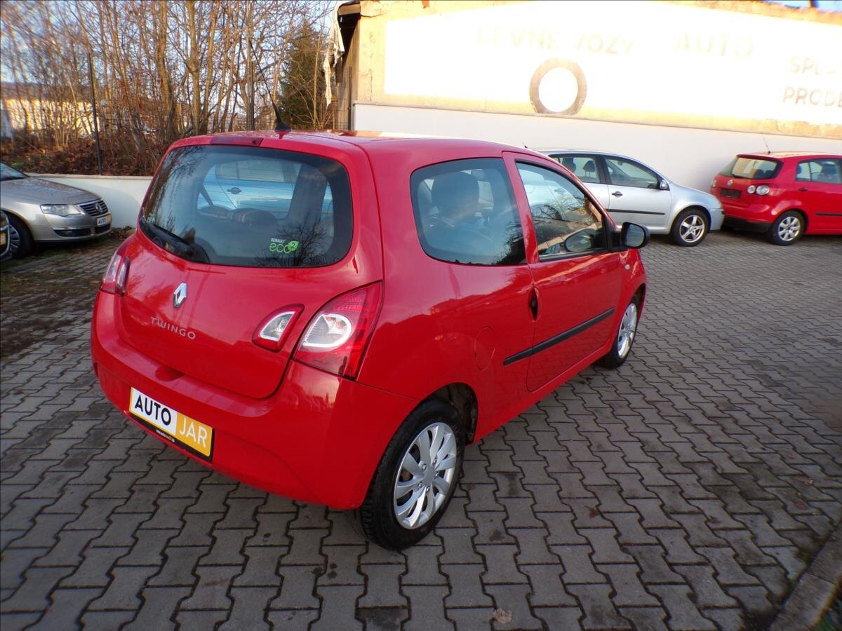 Renault Twingo Hatchback 1,1 l 55 kw