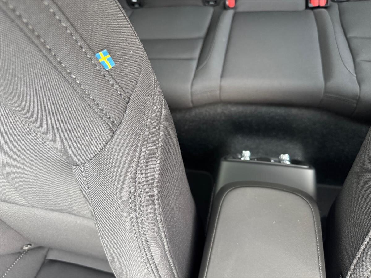 Volvo EC40 CUV 0,0 185 kw