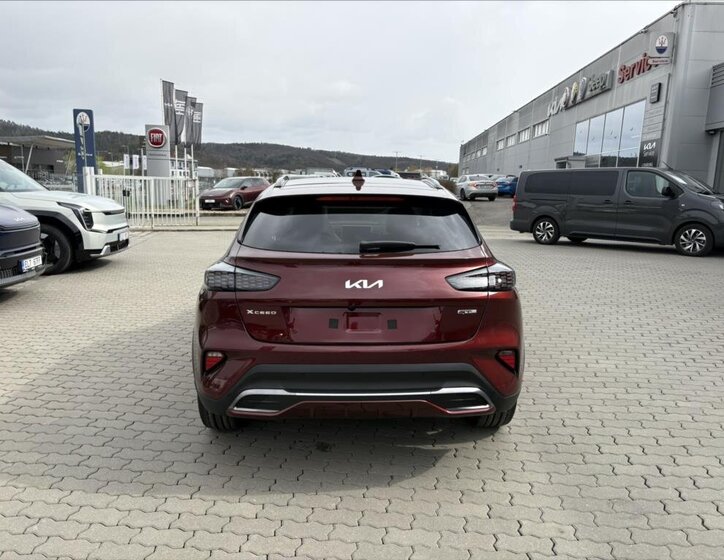 KIA XCeed SUV / Terénní 2,0 l 110 kw