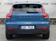 Volvo XC40 4