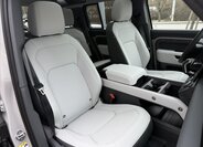 Land Rover Defender SUV 3,0 l 184 kw