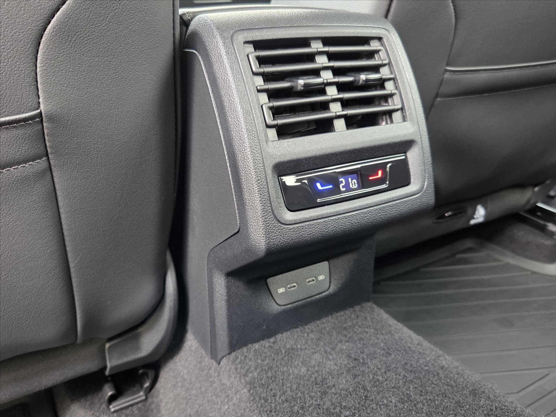 Volkswagen Golf Kombi 1,5 l 110 kw