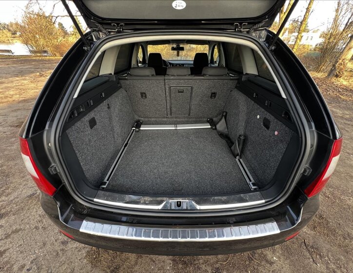 Škoda Superb Kombi 3,6 l 191 kw