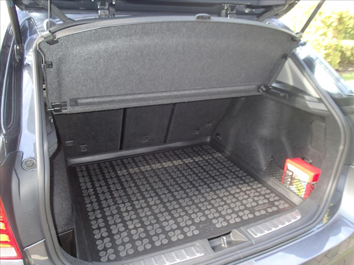 BMW X1 SUV / Terénní 2,0 l 135 kw