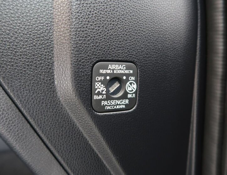 Toyota Land Cruiser SUV / Terénní 2,8 l 151 kw