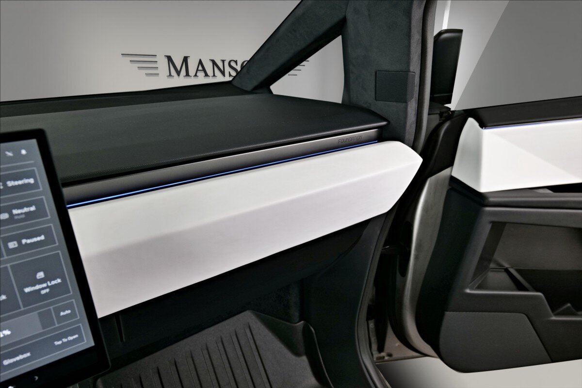 Tesla Ostatní SUV 0,0 450 kw