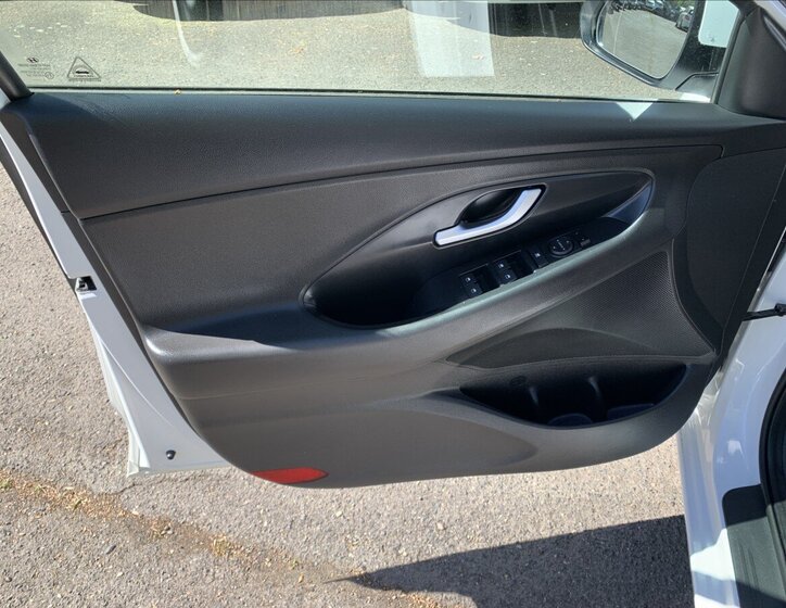 Hyundai i30 Kombi 1,4 l 103 kw