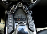 Aston Martin Vantage Kupé 4,0 l 375 kw