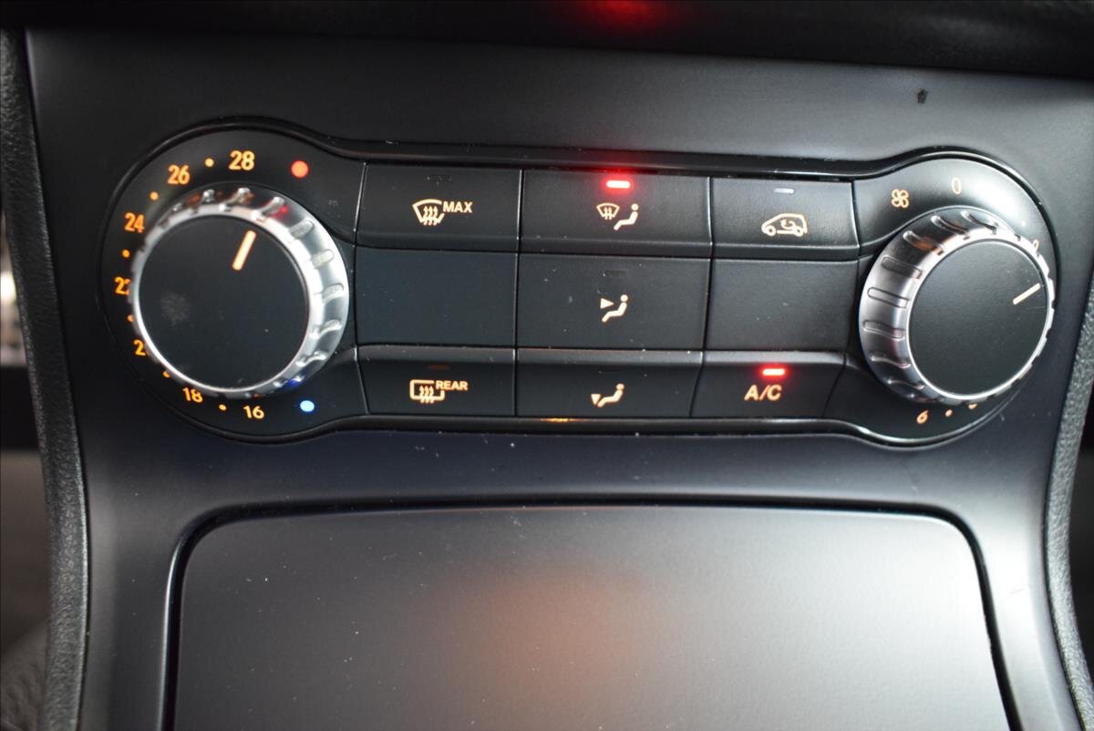 Mercedes-Benz Třídy B Hatchback 1,5 l 80 kw