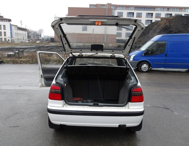 Škoda Felicia Hatchback 1,3 l 50 kw