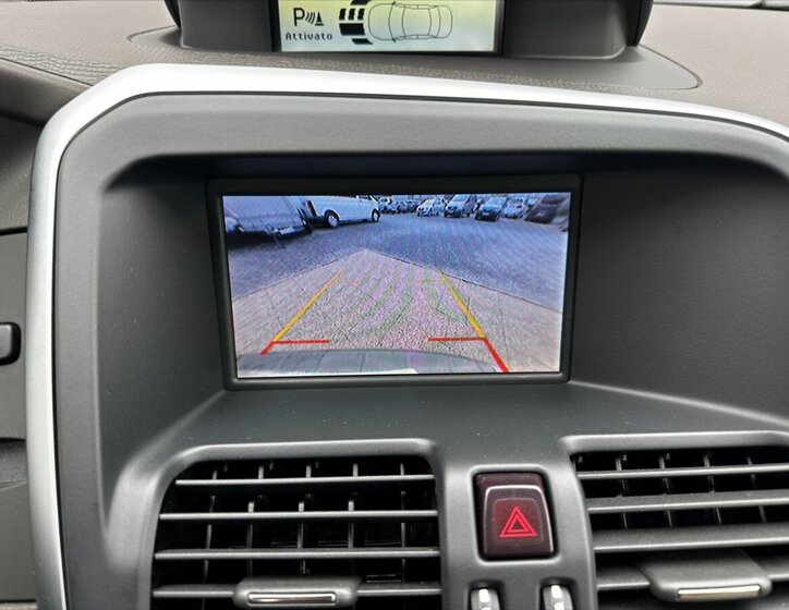 Volvo XC60 SUV / Terénní 2,4 l 136 kw