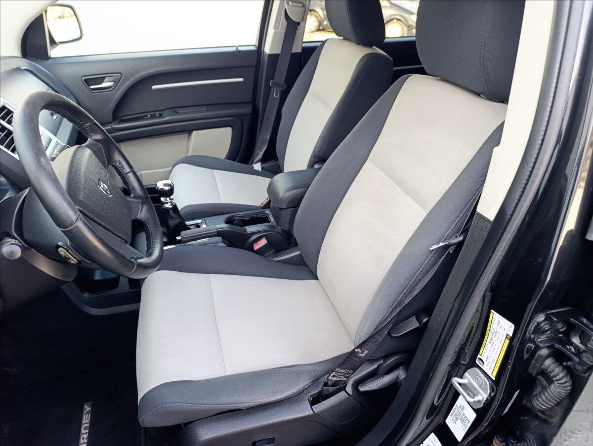 Dodge Journey SUV 2,0 l 103 kw