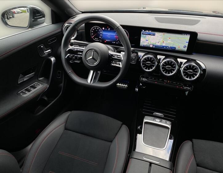 Mercedes-Benz CLA 13