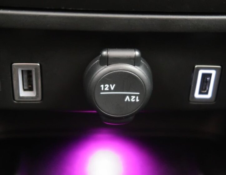 Fiat 600 SUV / Terénní 1,2 l 100 kw