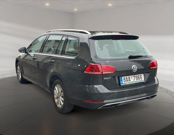 Volkswagen Golf Kombi 1,6 l 85 kw