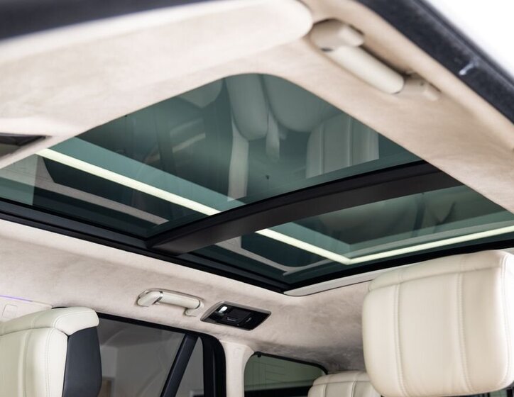 Land Rover Range Rover SUV / Terénní 4,4 l 250 kw