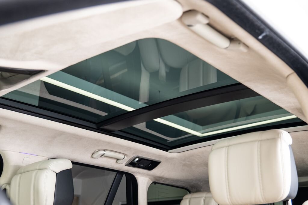 Land Rover Range Rover SUV / Terénní 4,4 l 250 kw