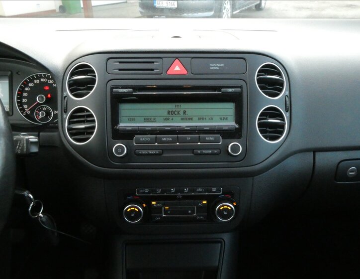 Volkswagen Golf Plus 27