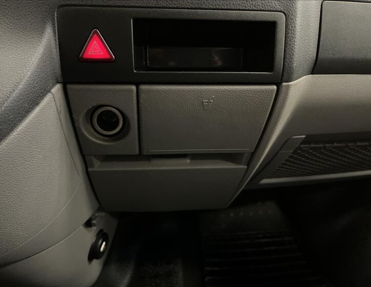 Volkswagen Transporter Skříň 2,0 l 75 kw