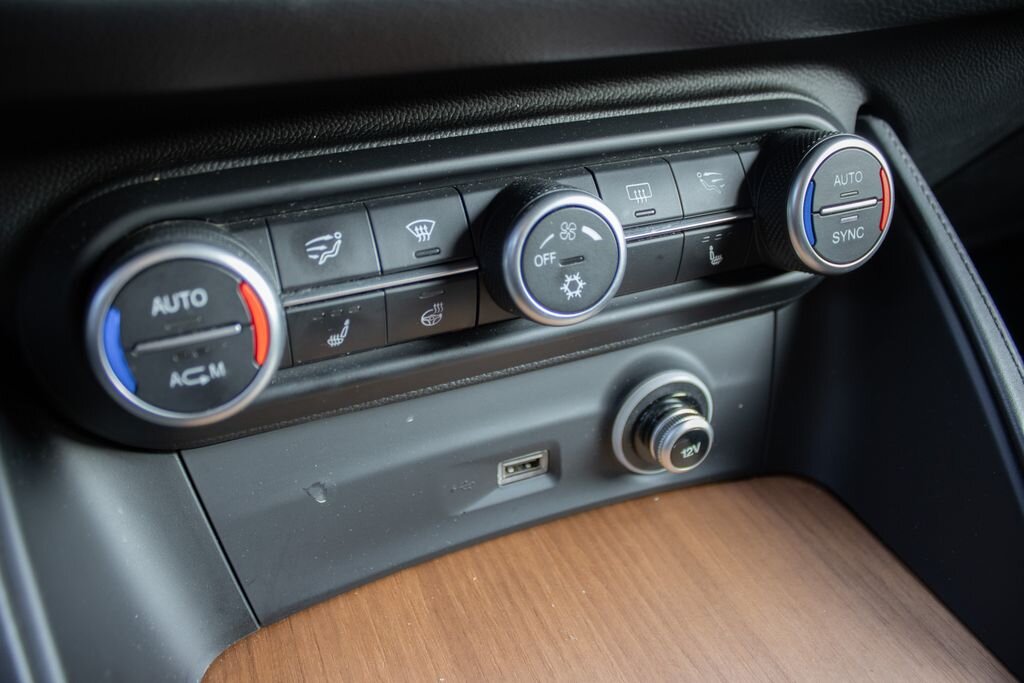 Alfa Romeo Stelvio SUV 2,0 l 206 kw