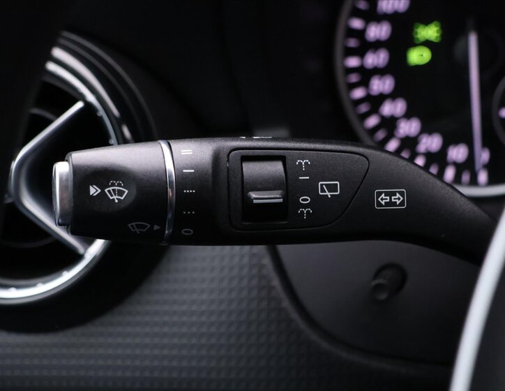 Mercedes-Benz Třídy A Hatchback 1,8 l 80 kw