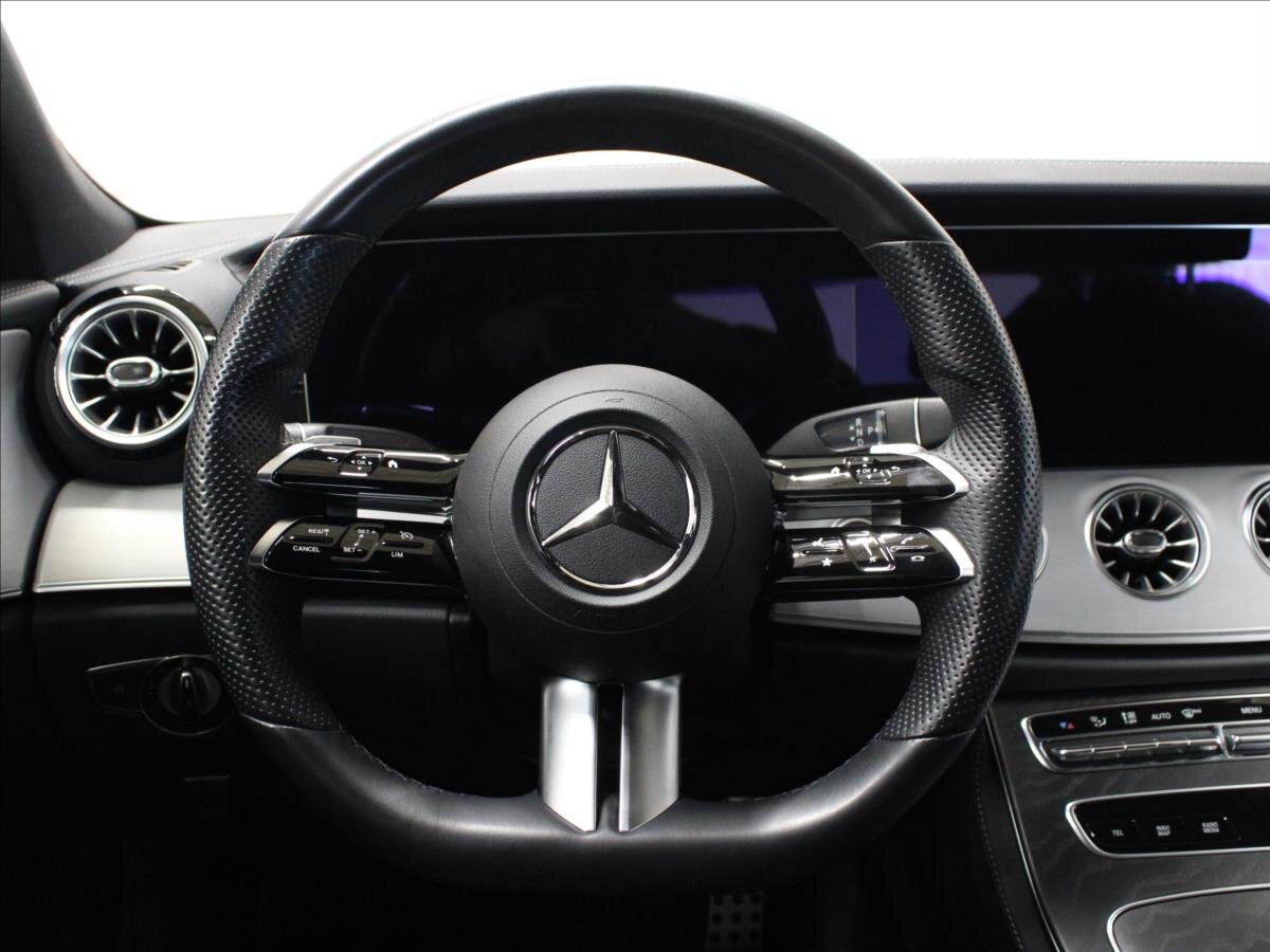 Mercedes-Benz CLS Sedan / Limuzína 2,0 l 143 kw