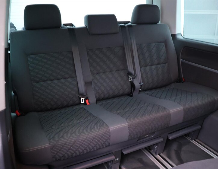 Volkswagen Multivan Kombi 2,0 l 103 kw