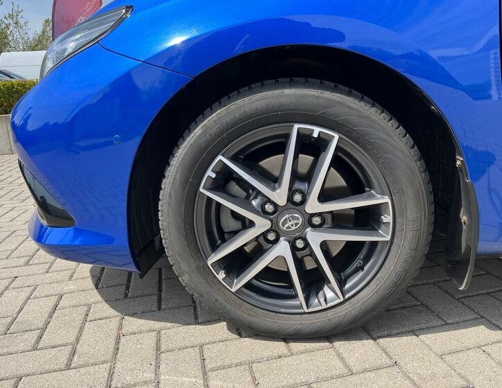 Toyota Auris Hatchback 1,8 l 73 kw