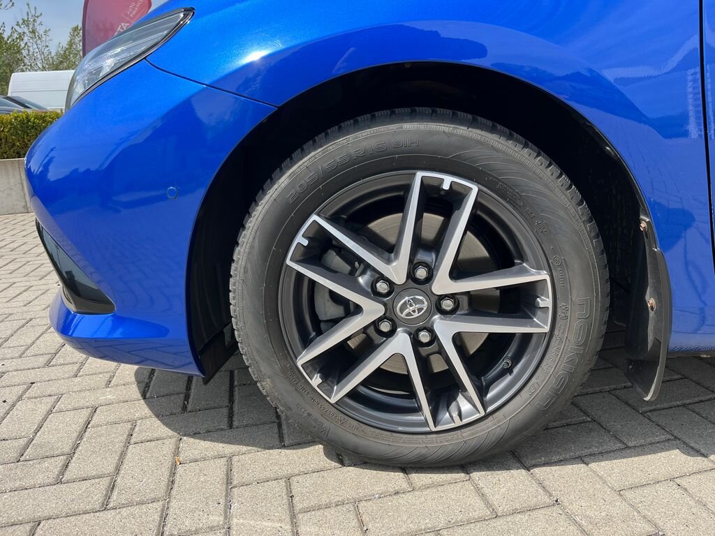 Toyota Auris Hatchback 1,8 l 73 kw